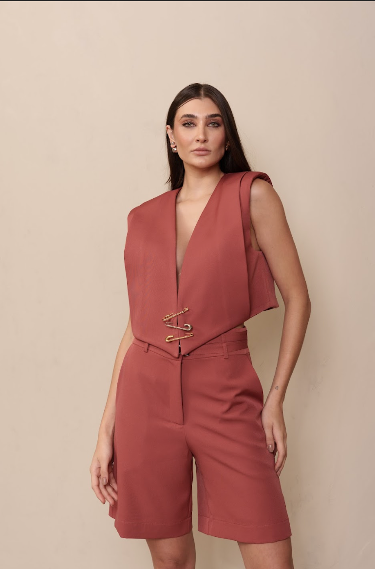 Colete Eileen Rosa Queimado