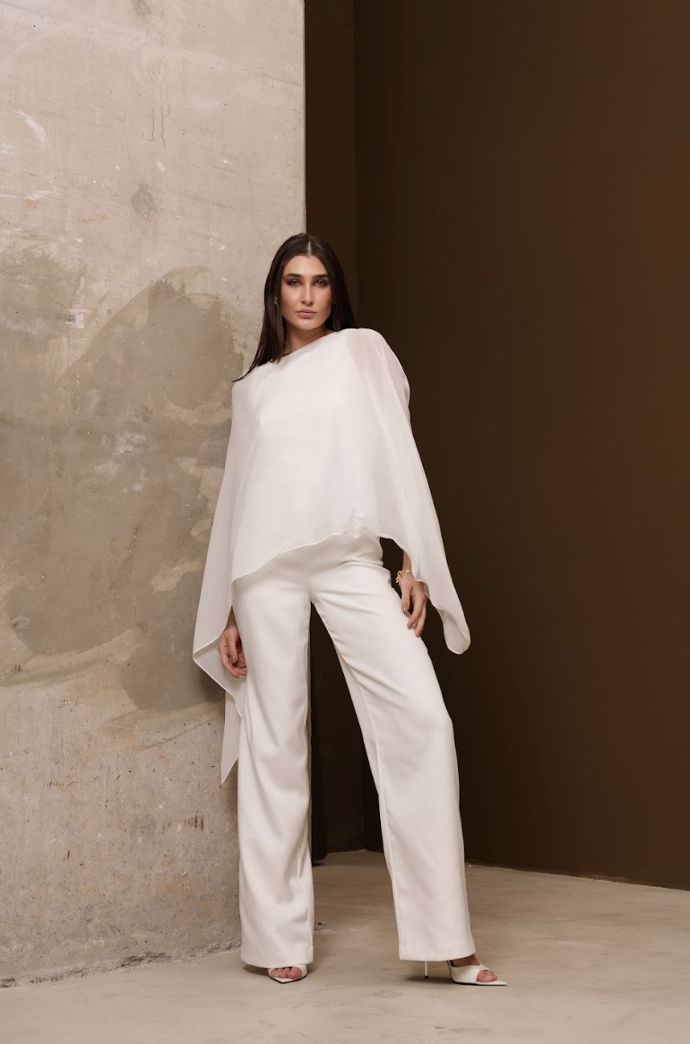 Macacão Gae Off White [PRÉ VENDA]