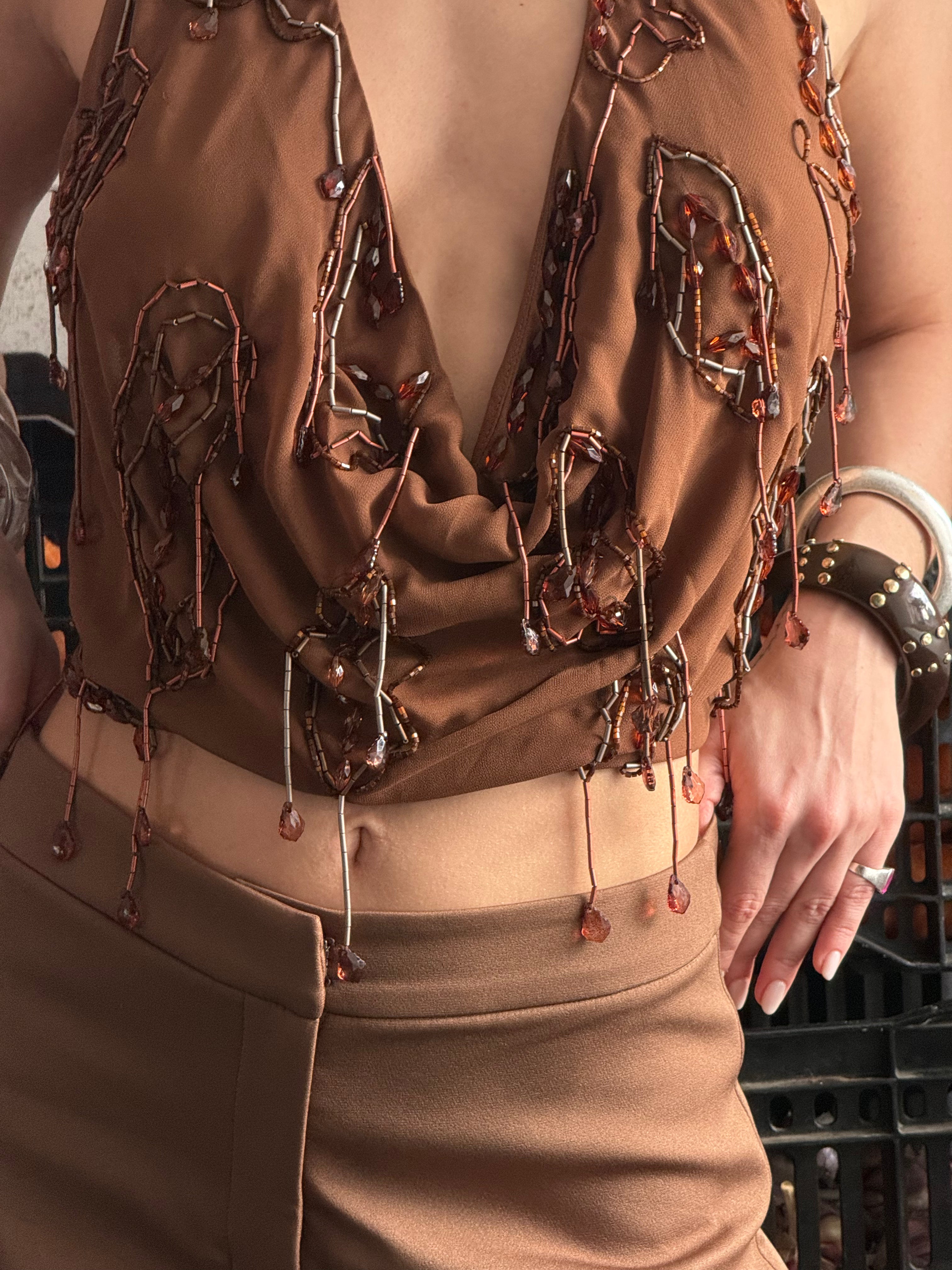 Top Hailey Bordado Marrom Terroso