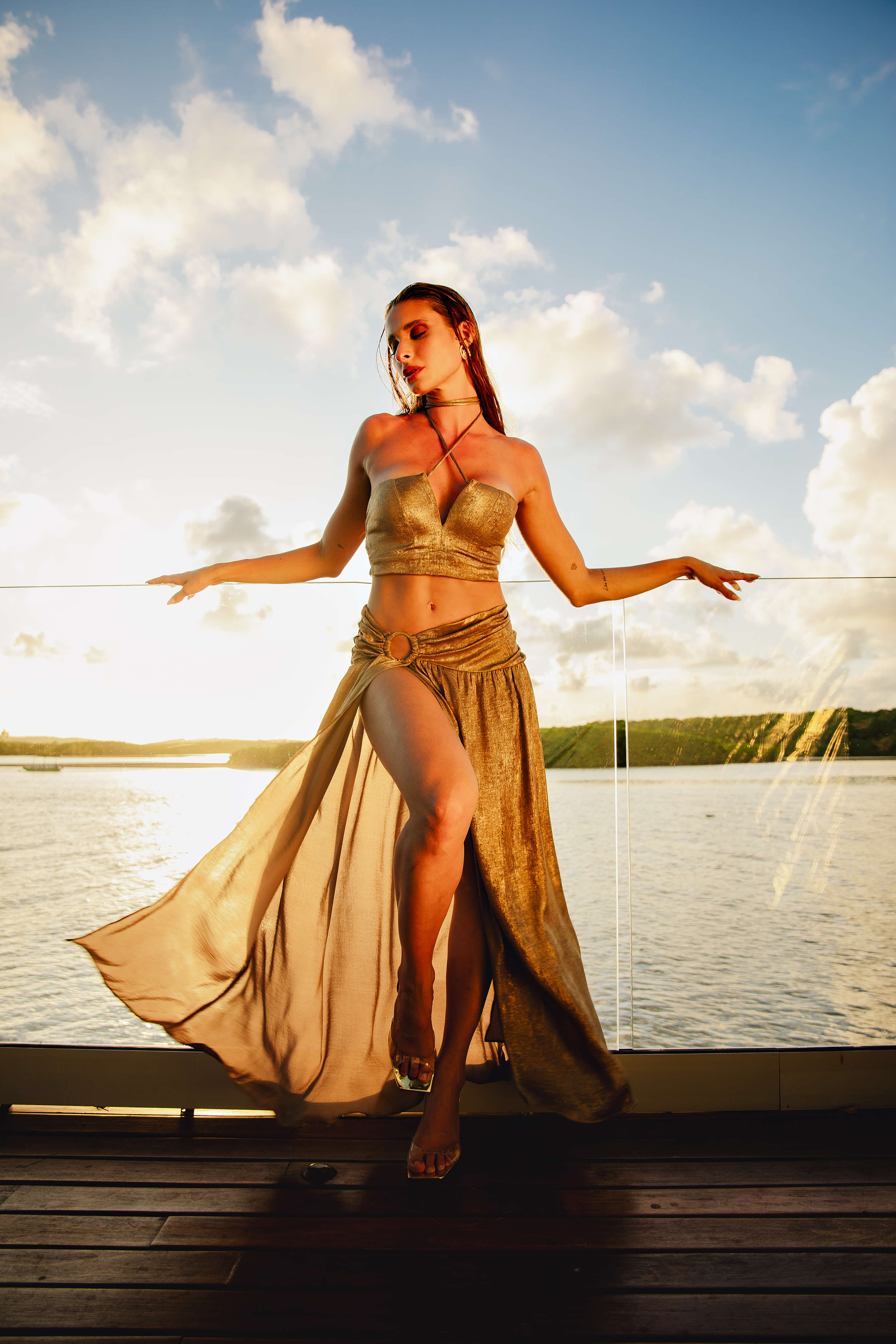 Saia Jade Dourada